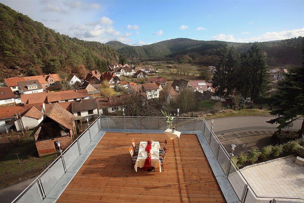 Hotel Am Hirschhorn - Wellness - Spa - And More Wilgartswiesen Экстерьер фото